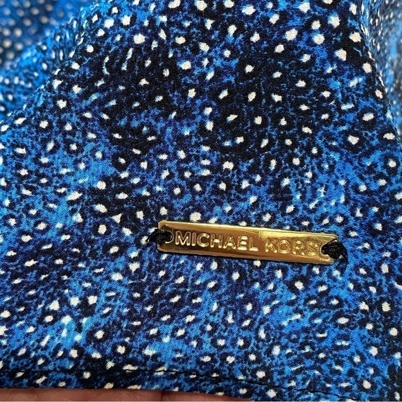 Michael Kors smocked flowy bell sleeve top size M - Picture 5 of 11